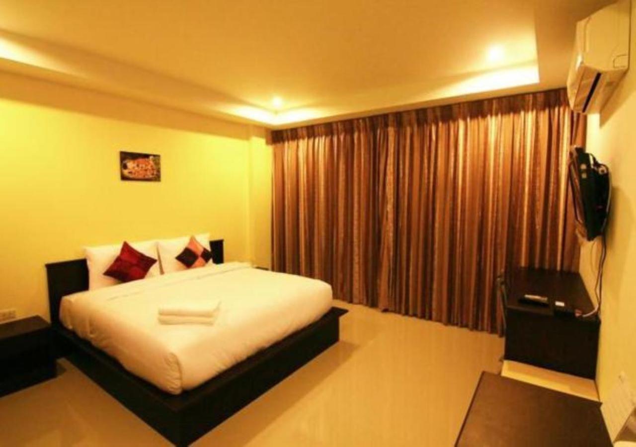 Nicha Residence Kamala Beach Buitenkant foto